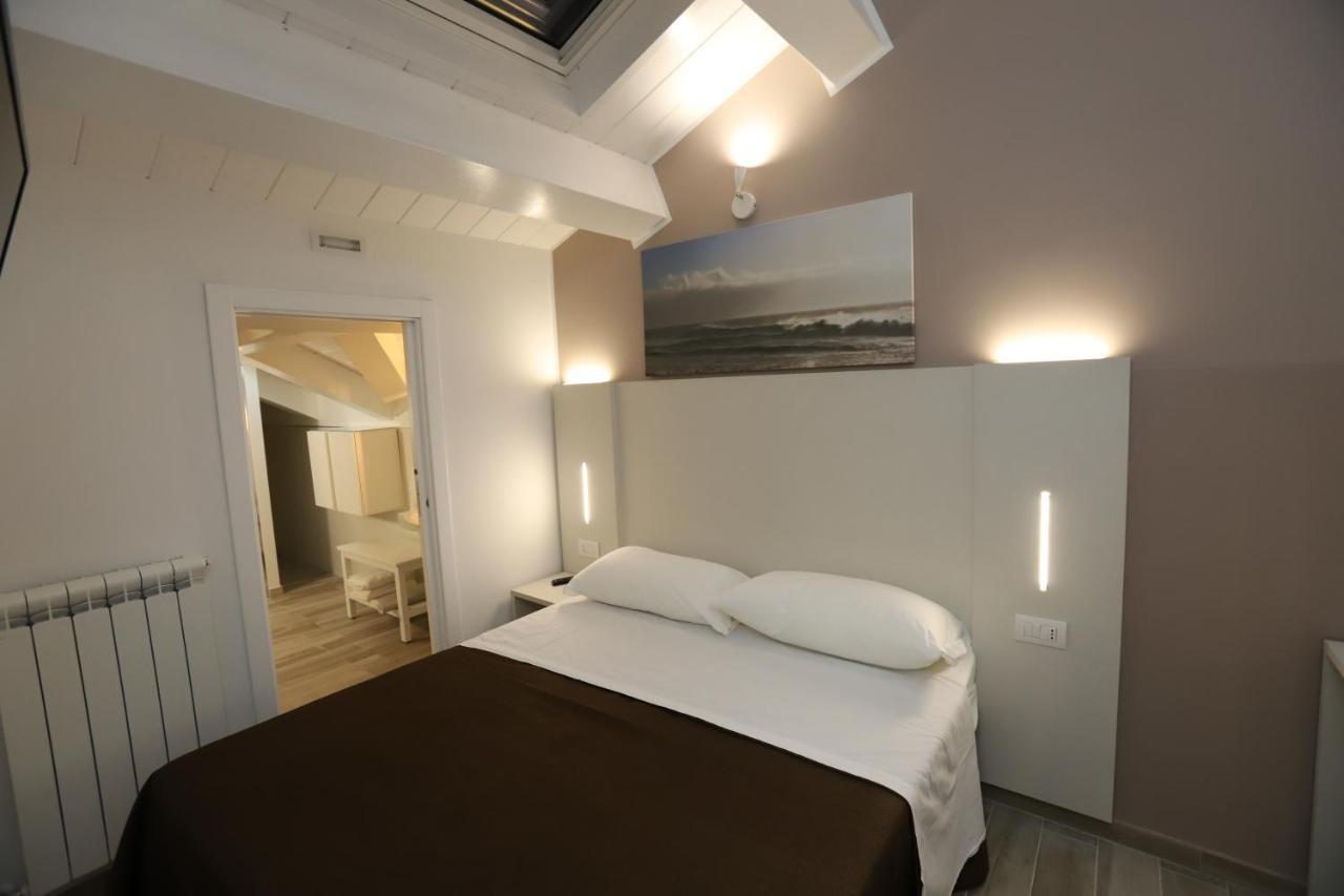 Orchidea Rooms & Suites Civitanova Marche Dış mekan fotoğraf