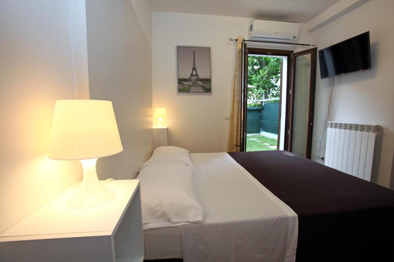 Orchidea Rooms & Suites Civitanova Marche Dış mekan fotoğraf