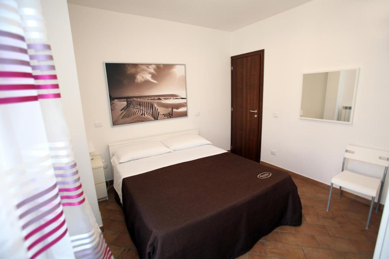 Orchidea Rooms & Suites Civitanova Marche Dış mekan fotoğraf