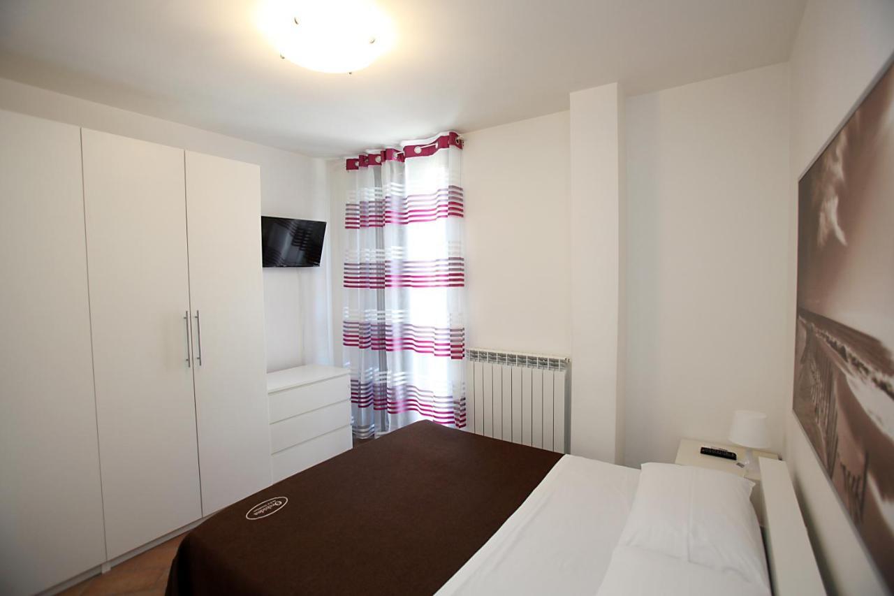 Orchidea Rooms & Suites Civitanova Marche Dış mekan fotoğraf