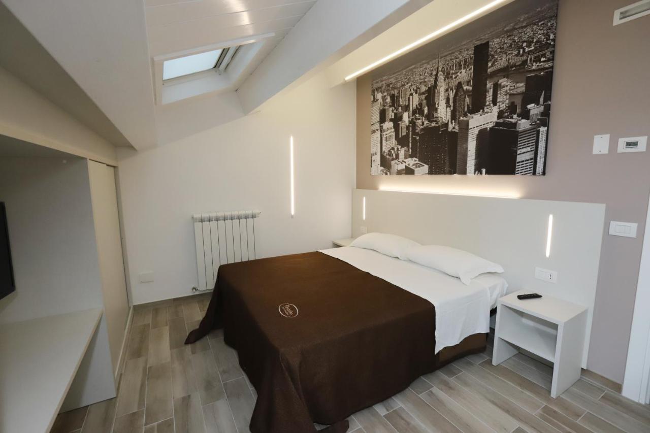 Orchidea Rooms & Suites Civitanova Marche Dış mekan fotoğraf